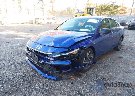 2025 Hyundai Elantra Sel Sport z USA, uszkodzony, nr VIN KMHLM4DG2SU021942